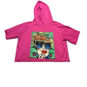 Pink Cropped Hoodie w/ Pop Art “Young Romance” Comic Patch‎